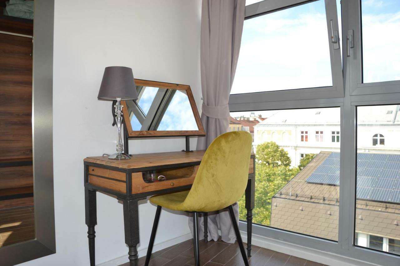 Apollo Hotel Wiedeń Zewnętrze zdjęcie